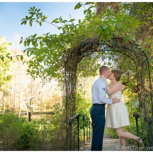 Engagement Photography captured by Kim Truelove Photography